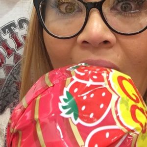 Meet your Posher, Sandra